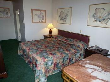 Airport Inn Lakeside Winfield Dış mekan fotoğraf